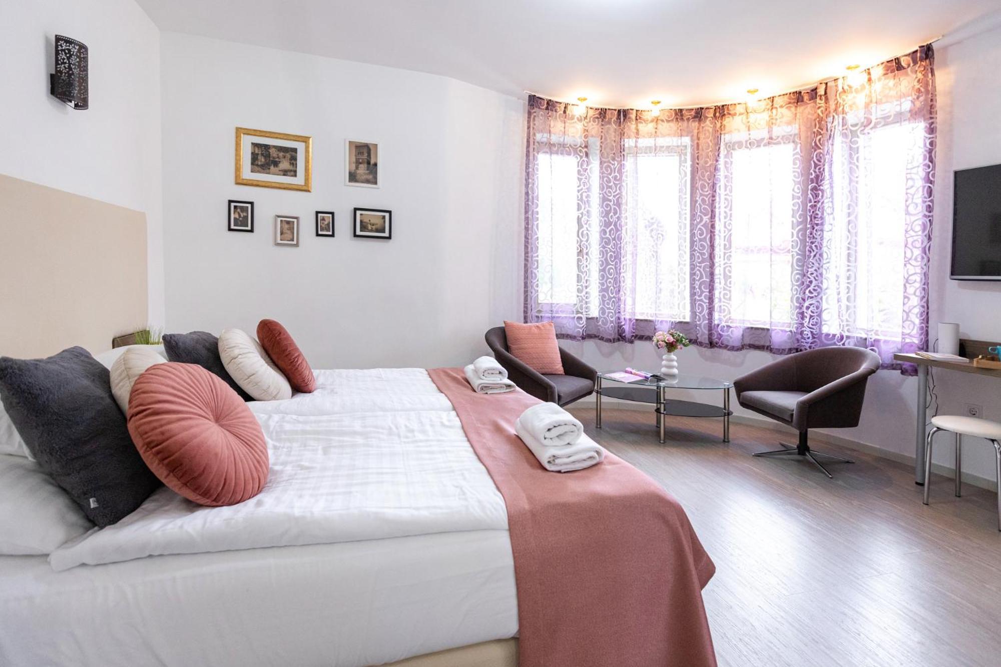 Csillag Villa Balatonalmádi Esterno foto