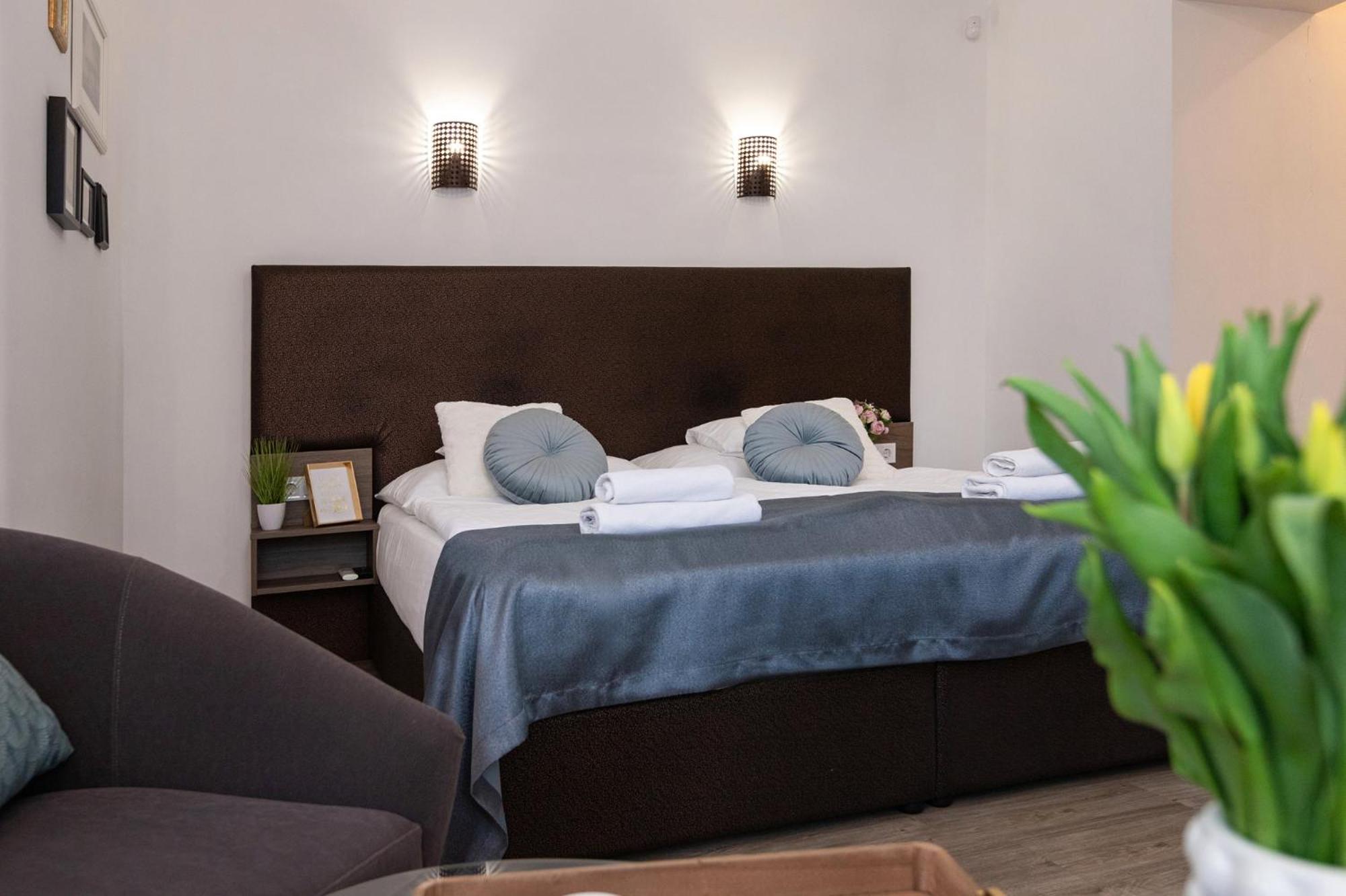 Csillag Villa Balatonalmádi Esterno foto
